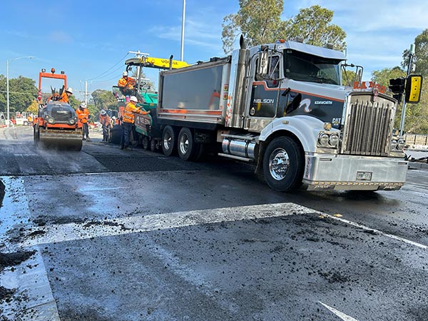 Railworks-Asphalting-Melbourne Asphalt-Highway-Contractors-Victoria